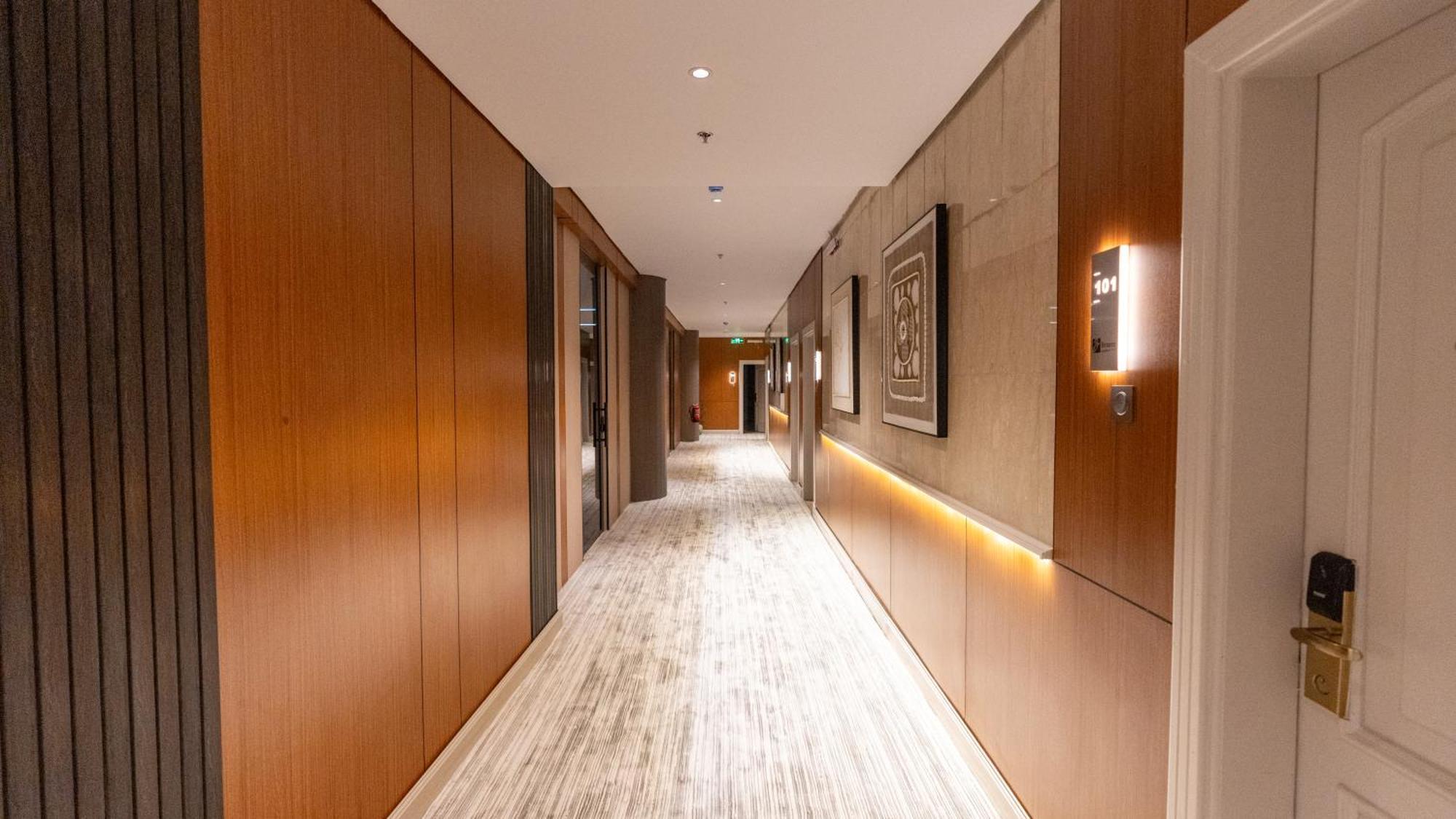 Brzeen Hotel Riyadh Ngoại thất bức ảnh