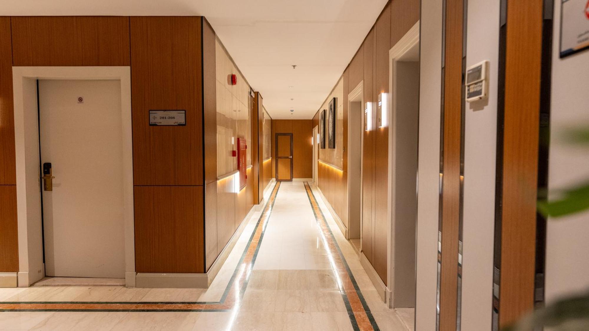 Brzeen Hotel Riyadh Ngoại thất bức ảnh