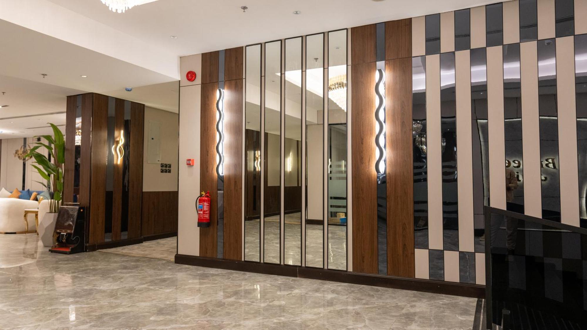 Brzeen Hotel Riyadh Ngoại thất bức ảnh
